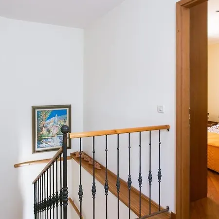 Villa Zeus