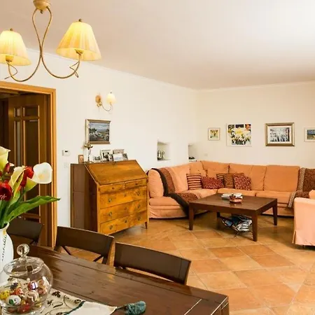 Vila Zeus Orasac